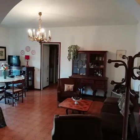 Appartement 24 *