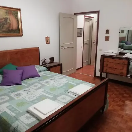 Appartement 24 *